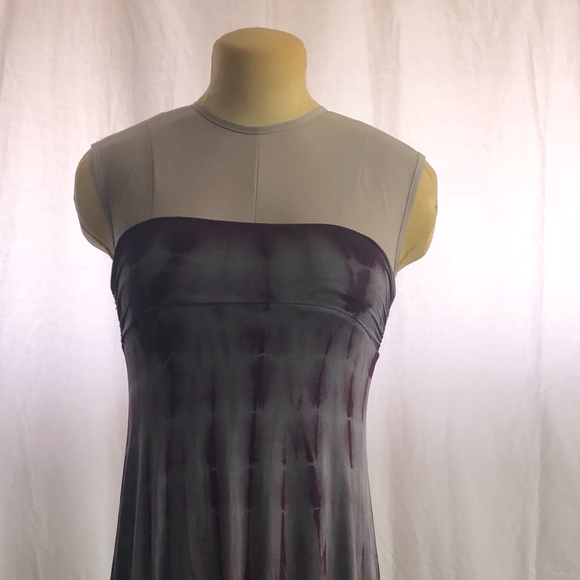 E Komo Mai, Welcome to my Closet! - Picture 2 of 5